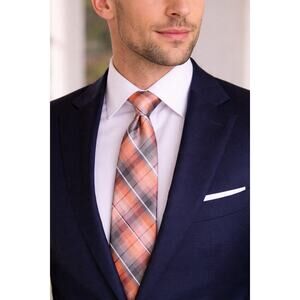 VanHeusen Men's Pink & Gray 100% silk Tie